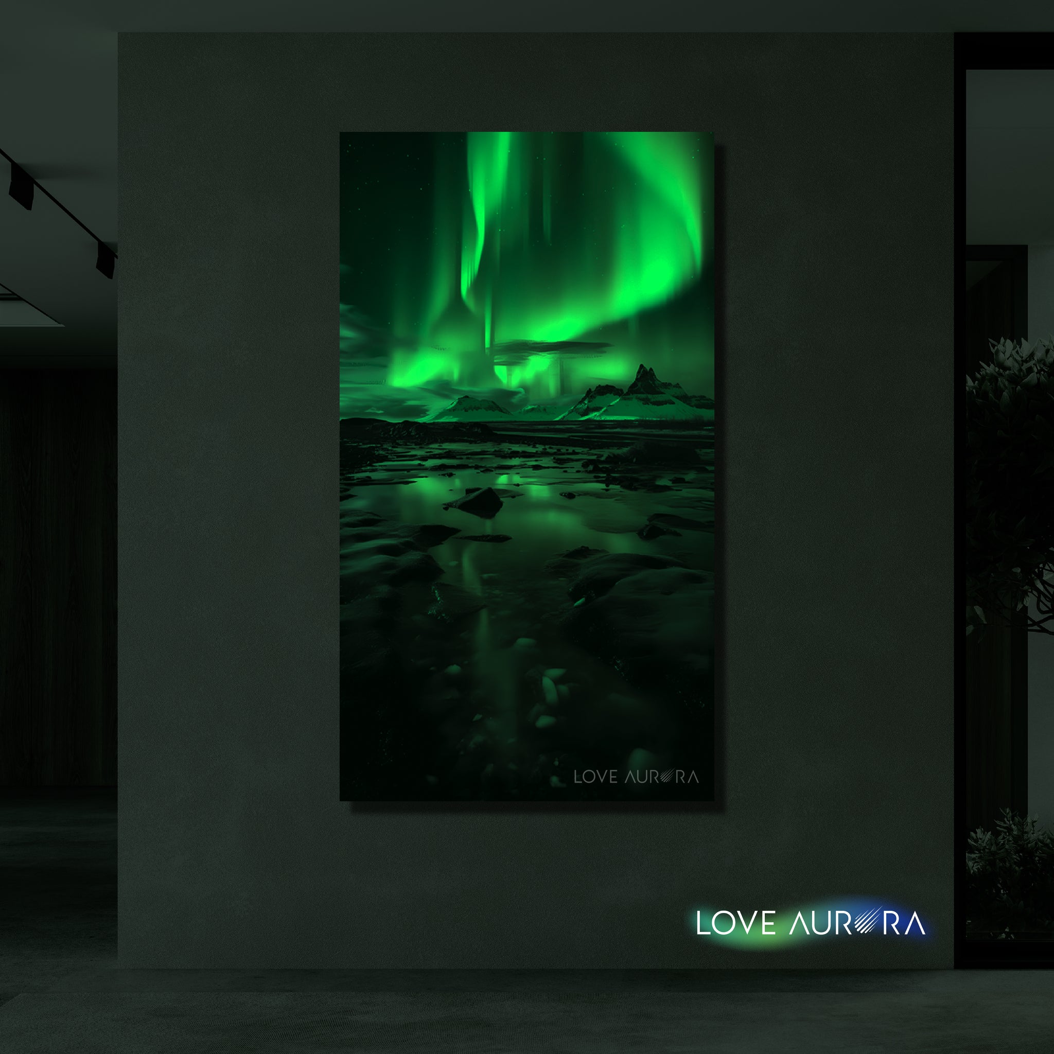 LoveMyAurora®  Glow in the dark painting (Rugged)
