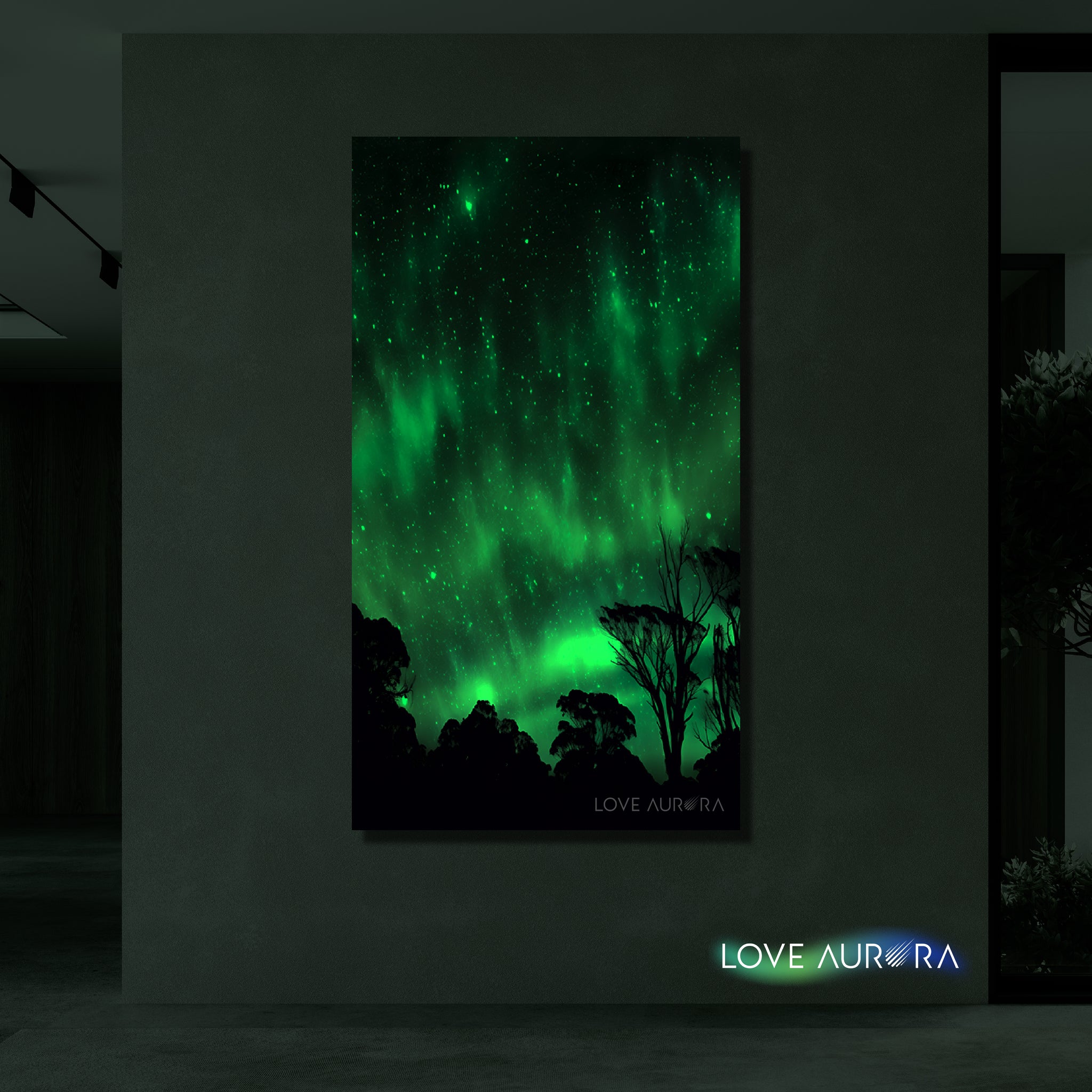LoveMyAurora®  Glow in the dark painting (Trees)