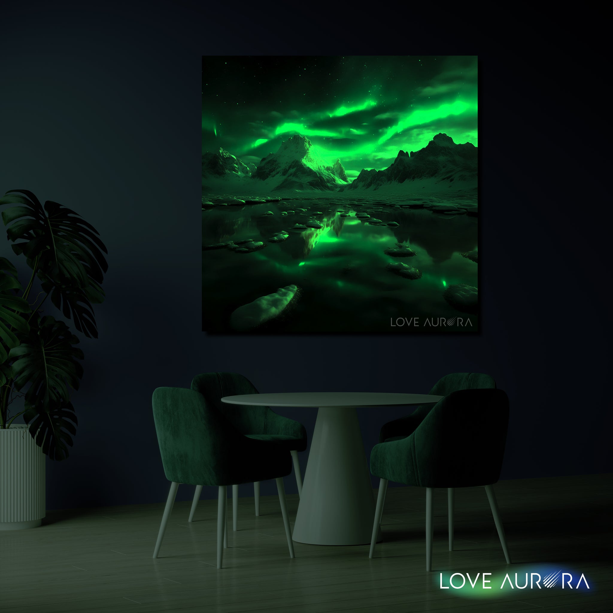 LoveMyAurora®  Glow in the dark painting (03 Snow Mountain)